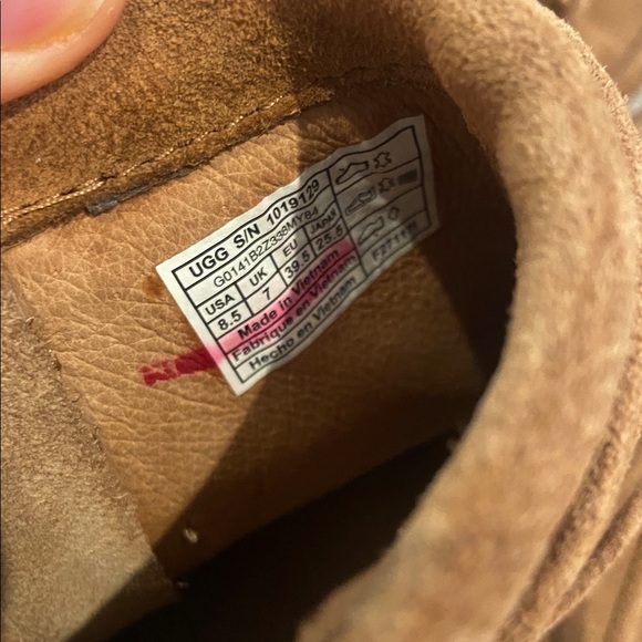 UGG Reid Moc Booties — Women’s Size 8.5, Chestnut Suede - Picture 4 of 10